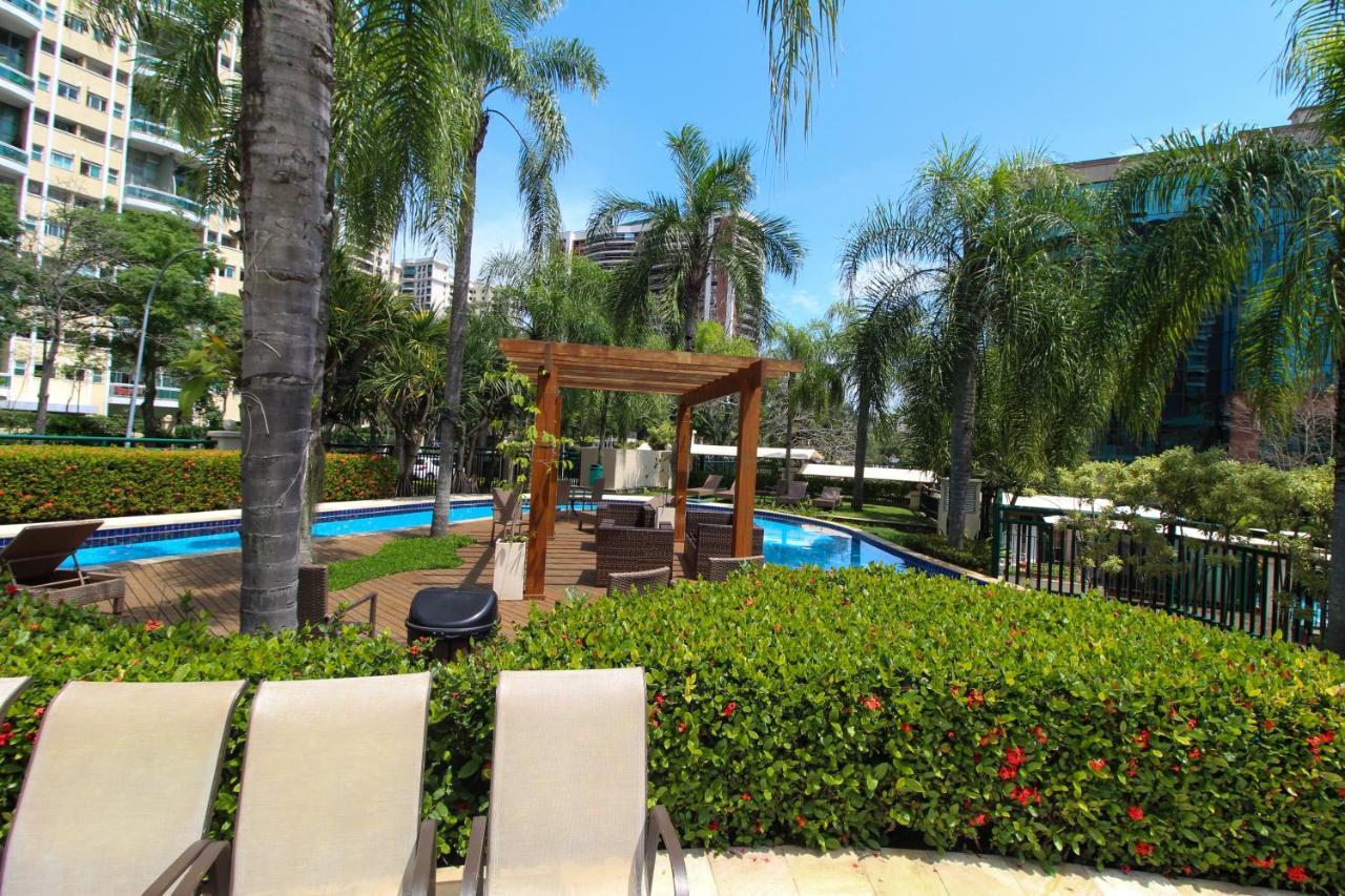 Barra Da Tijuca - 508 - De Frente Para Maravilhosa Piscina - Estacionamento Gratuito - Academia Comphania Atletica - Balsa Para Praia Gratis - Microondas - Geladeira Grande - Recepcao 24Horas - Wi-Fi - Com Pia Рио де Жанейро Екстериор снимка