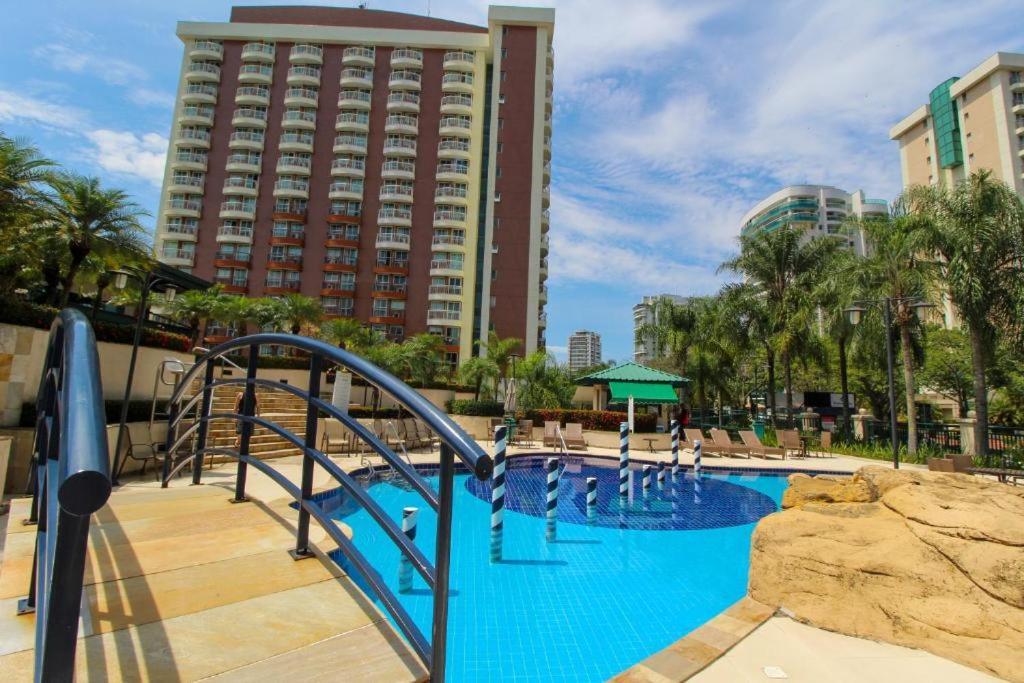 Barra Da Tijuca - 508 - De Frente Para Maravilhosa Piscina - Estacionamento Gratuito - Academia Comphania Atletica - Balsa Para Praia Gratis - Microondas - Geladeira Grande - Recepcao 24Horas - Wi-Fi - Com Pia Рио де Жанейро Екстериор снимка