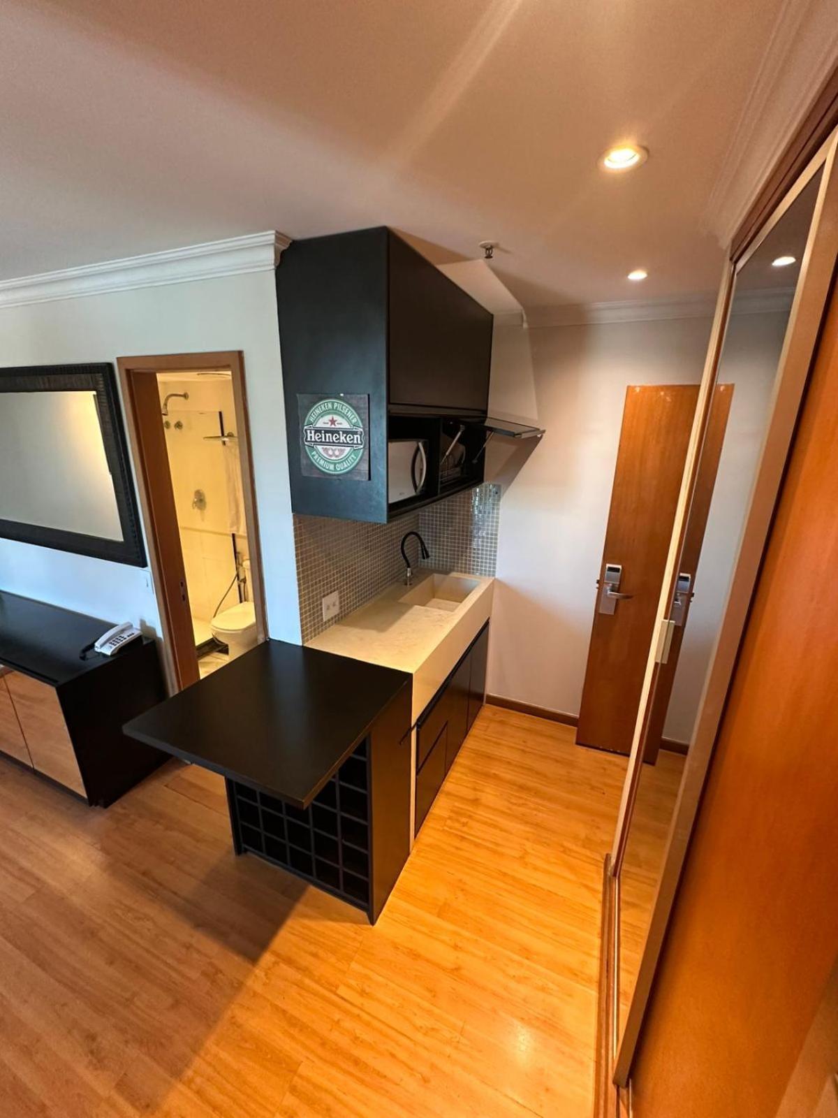 Barra Da Tijuca - 508 - De Frente Para Maravilhosa Piscina - Estacionamento Gratuito - Academia Comphania Atletica - Balsa Para Praia Gratis - Microondas - Geladeira Grande - Recepcao 24Horas - Wi-Fi - Com Pia Рио де Жанейро Екстериор снимка