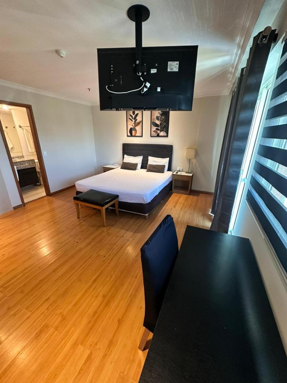 Barra Da Tijuca - 508 - De Frente Para Maravilhosa Piscina - Estacionamento Gratuito - Academia Comphania Atletica - Balsa Para Praia Gratis - Microondas - Geladeira Grande - Recepcao 24Horas - Wi-Fi - Com Pia Рио де Жанейро Екстериор снимка